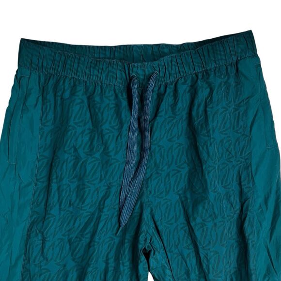 PUMA Basketball Pants WMNS XL Storm Watch Packable Snap Varsity Water Resistant - Picture 3 of 15